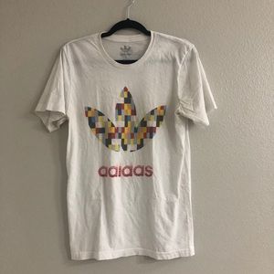 ❗️SOLD❗️Adidas T-Shirt